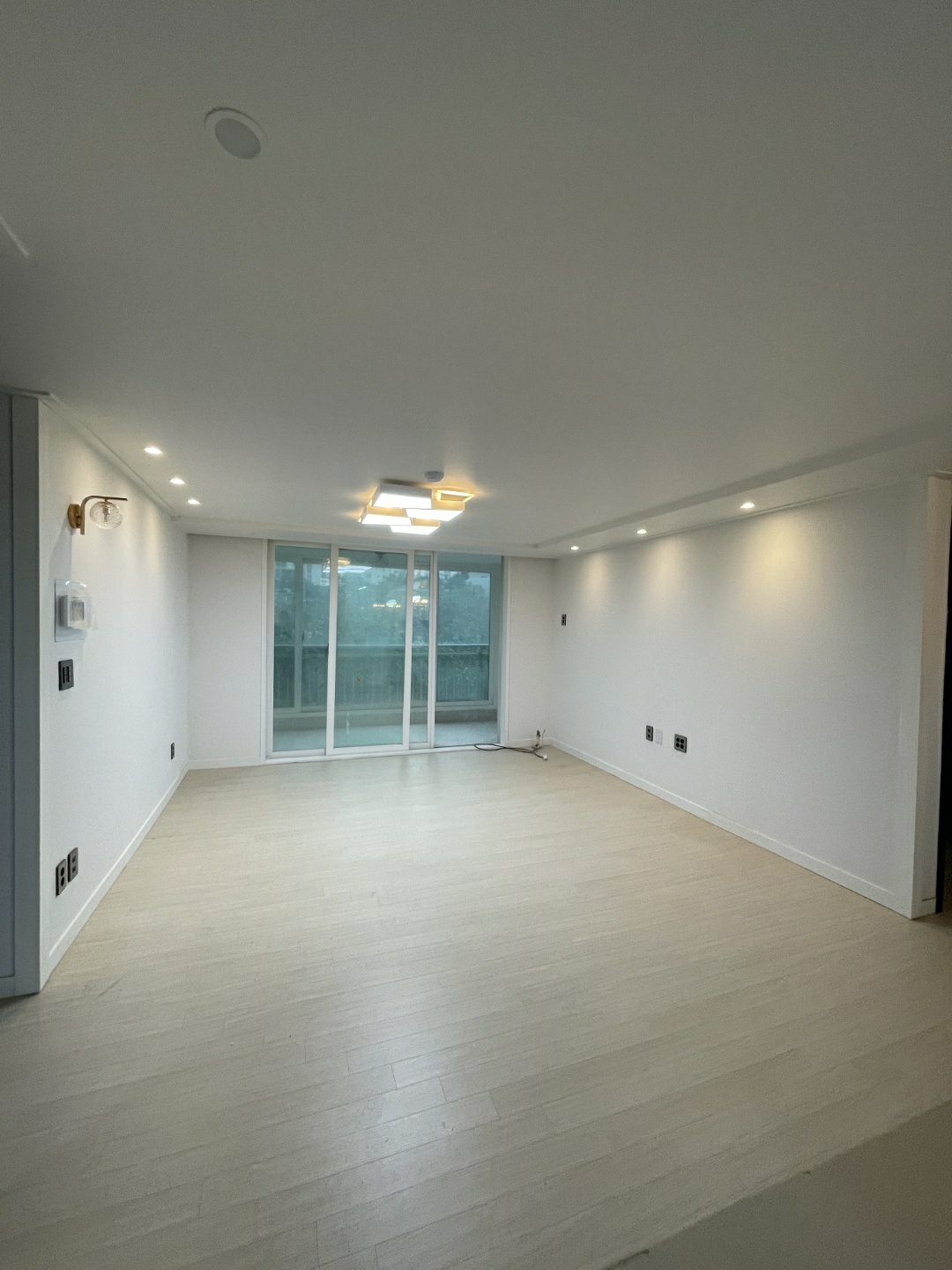 2950055133_EV5Ch4BI_975a31f8f320bf93b9792b7a0477190f8c481873.jpg 이미지크게보기