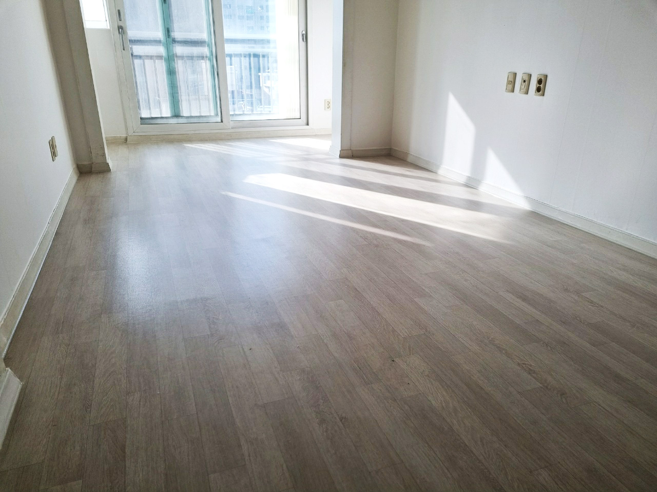 2950055133_oPkuvdwp_f8727501b9d9dcf122cf08468e47cb683a54873d.jpg 이미지크게보기